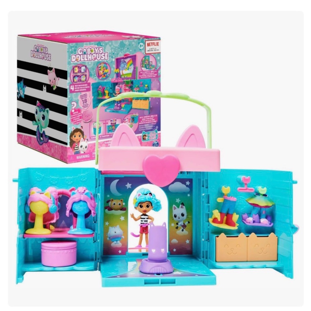 🐾 Gabby’s Dollhouse Dress-Up Closet Portable Playset